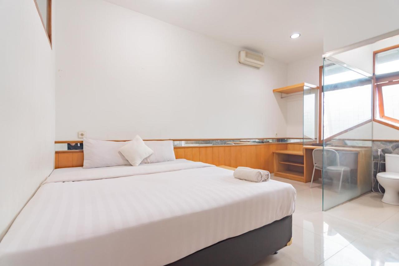 Imelda Residence Setrasari Redpartner Bandung Exterior foto